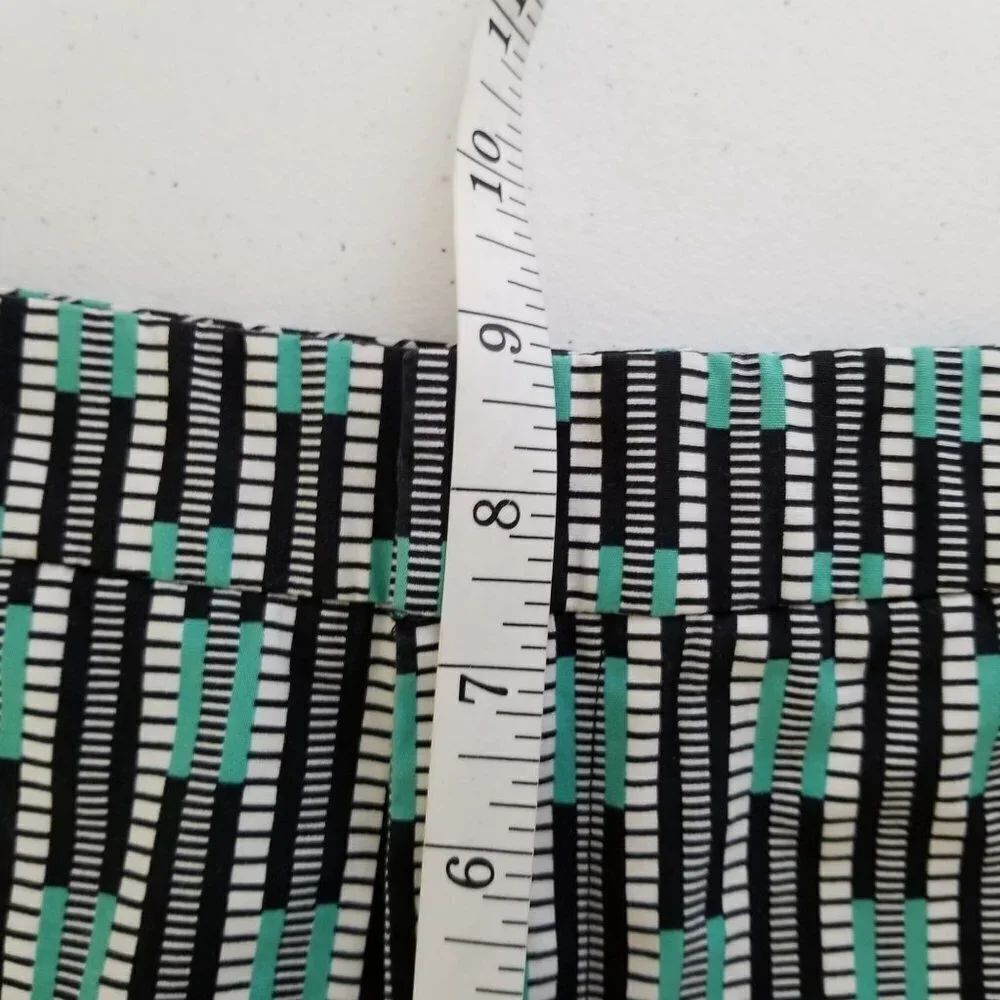 Gap 6 Chino Shorts Flat front black white green‎ geometric faux pockets